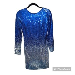Stunning Blue Sequin Long Sleeve Fitted Party Dress